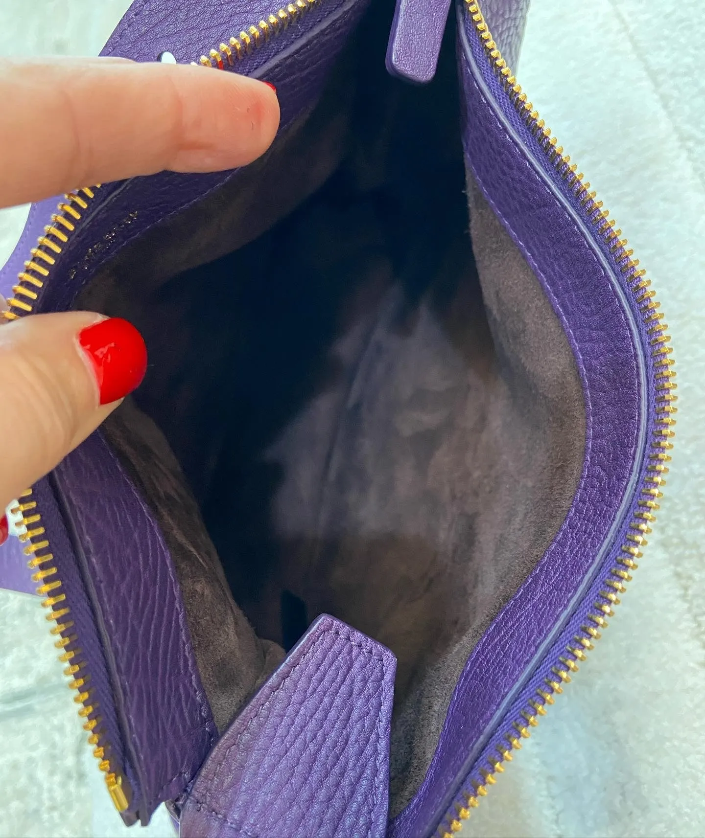 BURBERRY GRAINED LEATHER KNIGHT SHOULDER BAG