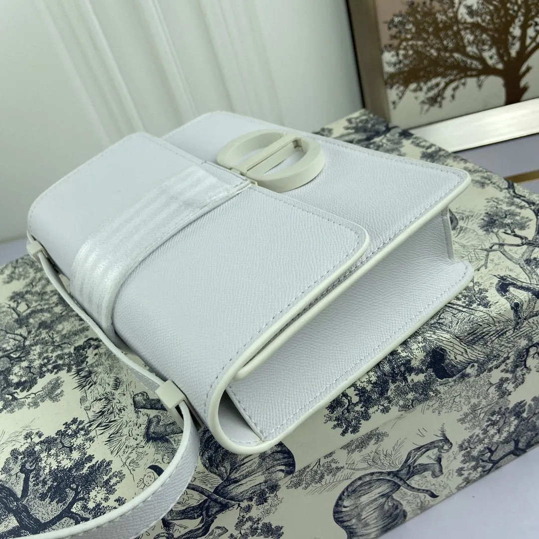 Designer Handbags DR 094