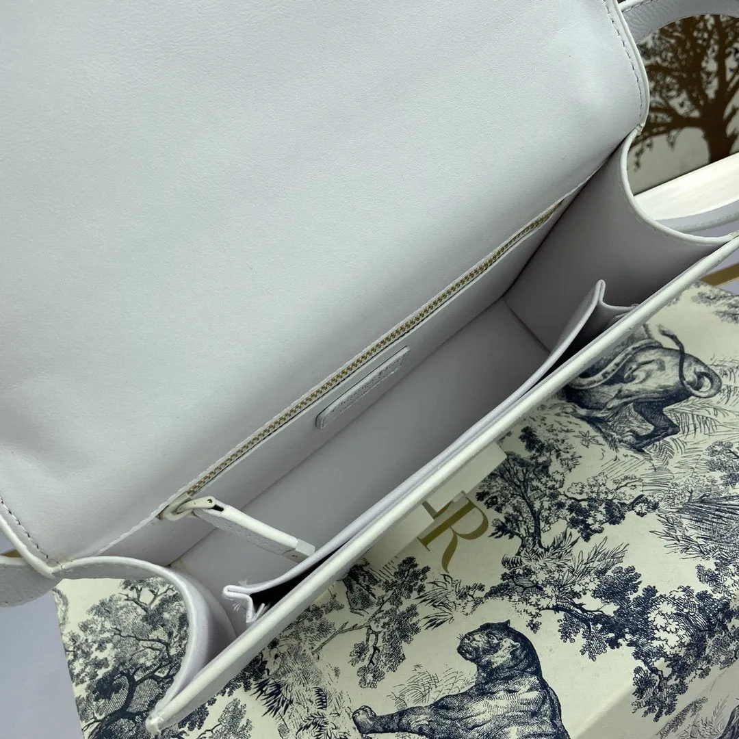 Designer Handbags DR 094