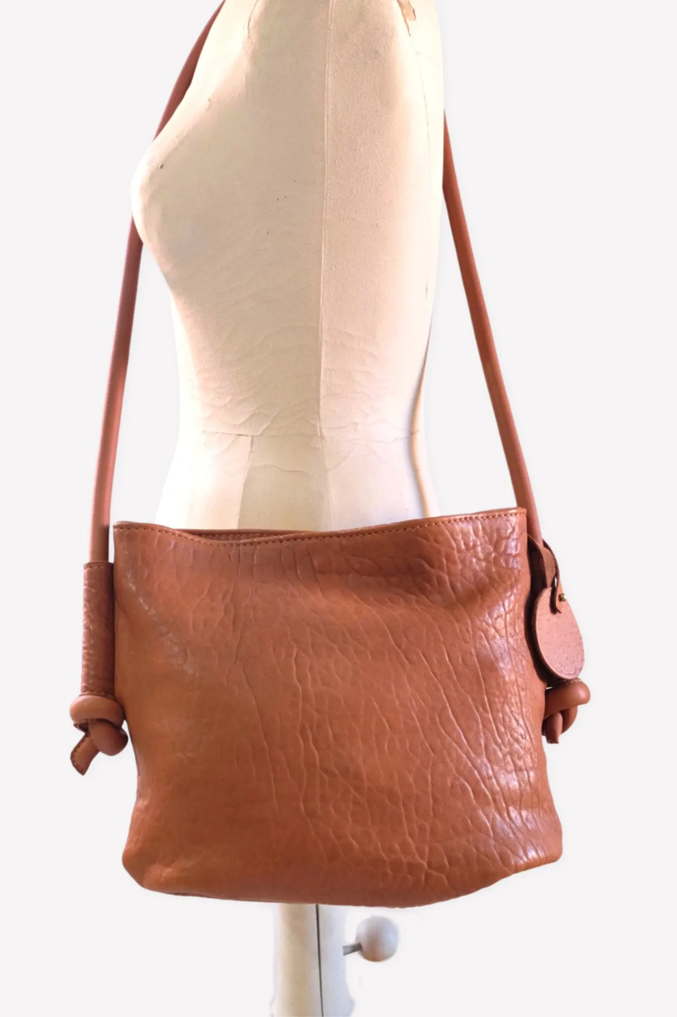 HAYAT SLOUCHY SHOULDER BAG