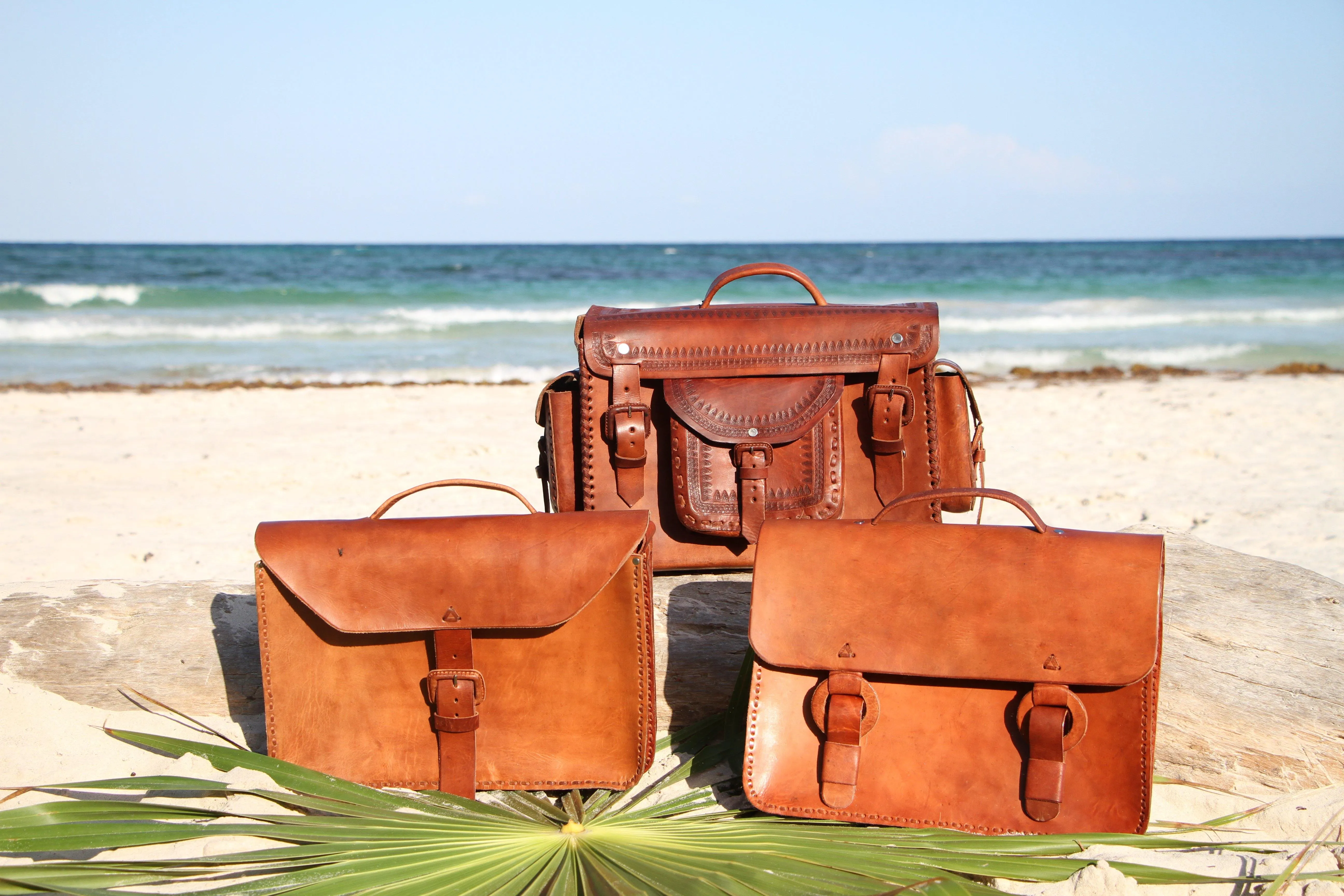 Mr. Keith Leather Messenger Laptop Bag