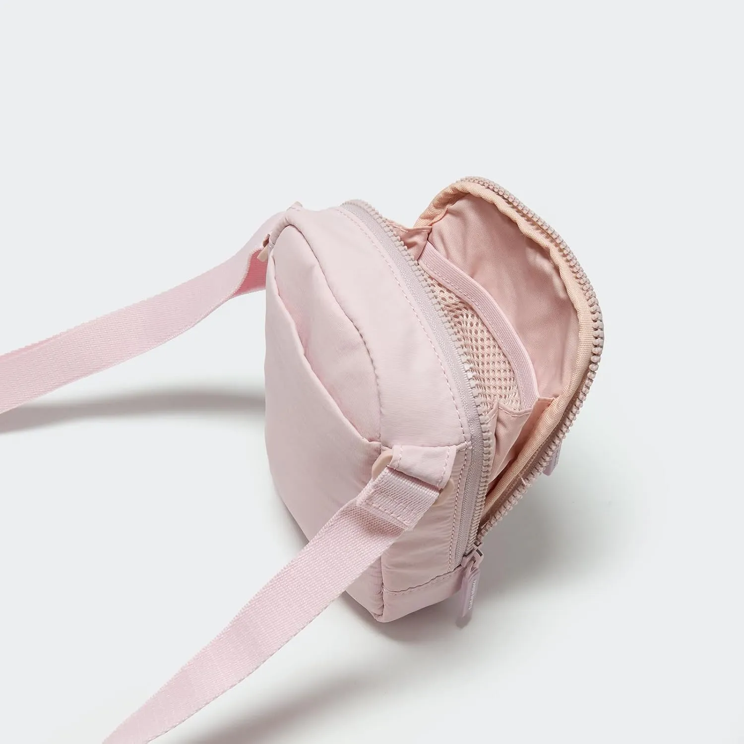 Pander Water-Repellent Crossbody Bag with Adjustable Strap - Perfect for Travel and Everyday Use.