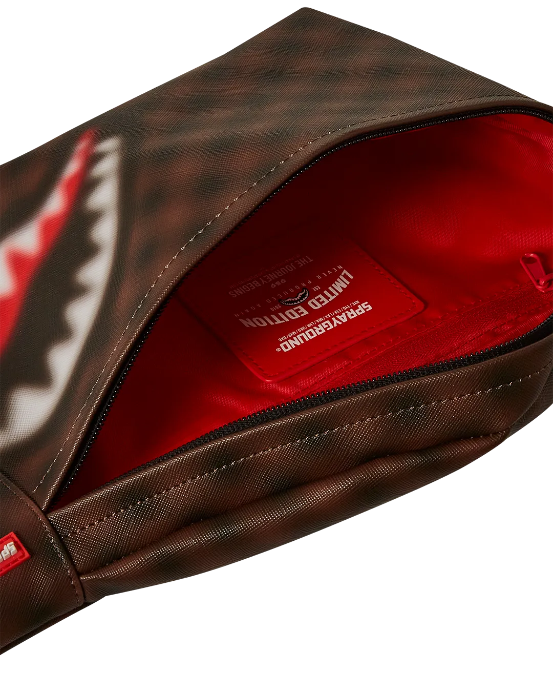 Sprayground Sharks in Paris Blur Effect Savvy Crossbody Bag - Brown / Red