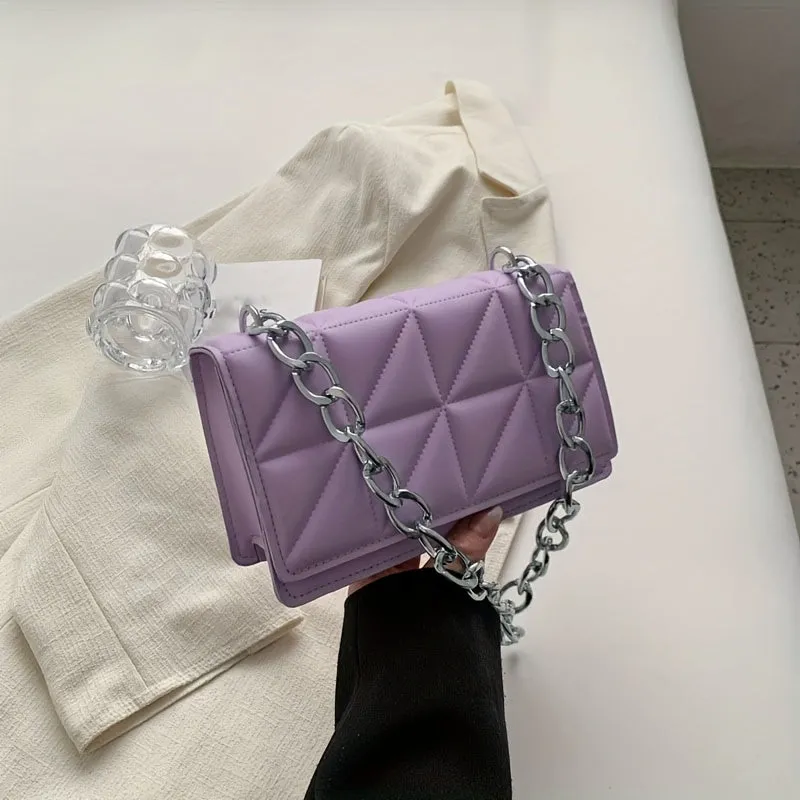 Triangle Pattern Metal Chain Underarm Bag Versatile Fashion Statement